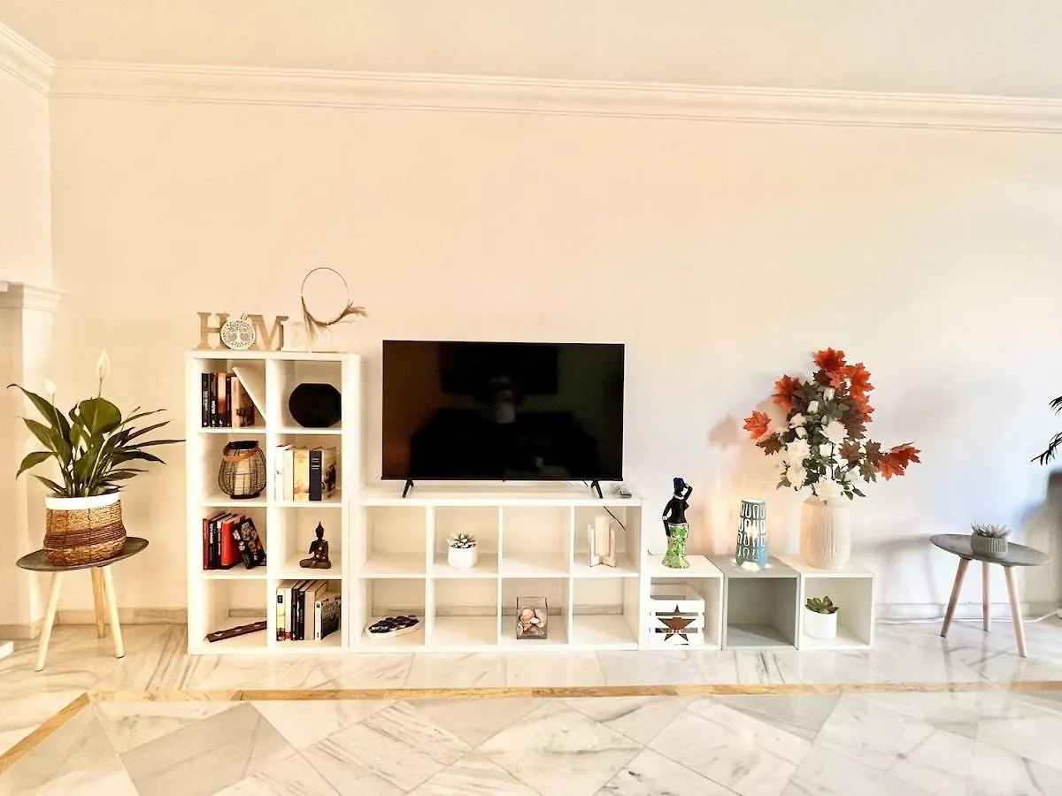 Gran Apartamento En Magna Marbella España